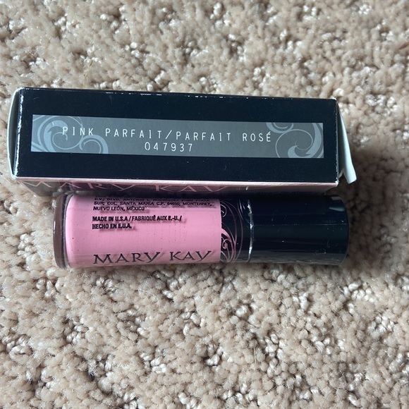 Lot of 4 mary Mary nourishine lipgloss - Picture 2 of 6